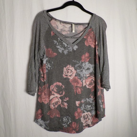First Light Baseball Tee Dark Grey Striped Pink & Blue Floral Print Womens Sz M - Picture 1 of 8